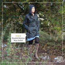 Afbeelding in Gallery-weergave laden, Katrina Hooded wax jas in Schotse tartan blackwatch