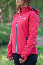 Afbeelding in Gallery-weergave laden, Rinda, dames softshell jack met afneembare capuchon, van Nordberg