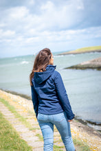 Afbeelding in Gallery-weergave laden, Rinda, softshell jack dames  met afneembare capuchon, van Nordberg