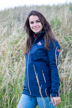 Afbeelding in Gallery-weergave laden, Ronda, 3/4 dames jas in navy melange met afneembare capuchon, van Nordberg