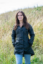 Afbeelding in Gallery-weergave laden, Katrina hooded wax jas in blauw