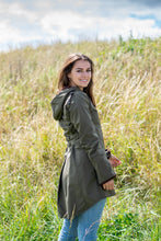Afbeelding in Gallery-weergave laden, Katrina Hooded Discovery  dames jas in katoen.