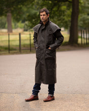 Afbeelding in Gallery-weergave laden, DELUXE CAPE is een wax mantel van Oxford Blue