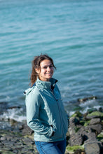 Afbeelding in Gallery-weergave laden, Rinda, softshell jack dames  met afneembare capuchon, van Nordberg