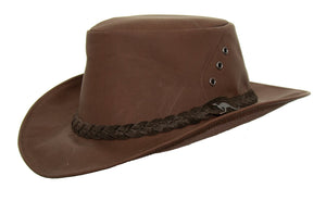 Traveller, een  RoolLeren hoed  in chocolade bruin