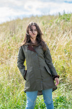 Afbeelding in Gallery-weergave laden, Katrina Hooded Discovery dames jas in katoen.
